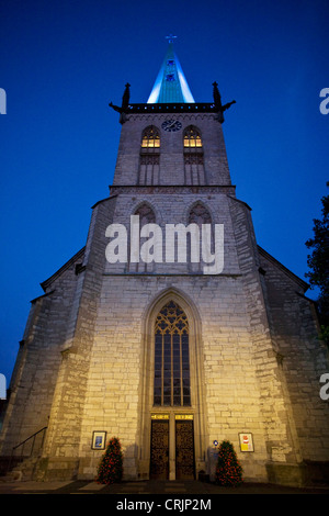 beleuchtet die evangelische Stadtkirche, Stadtkirche, Deutschland, Nordrhein-Westfalen, Ruhrgebiet, Unna Stockfoto