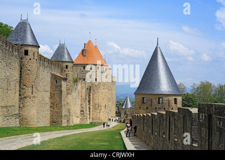 Stadtmauer von Carcassonne, Frankreich, Languedoc-Roussillon Stockfoto