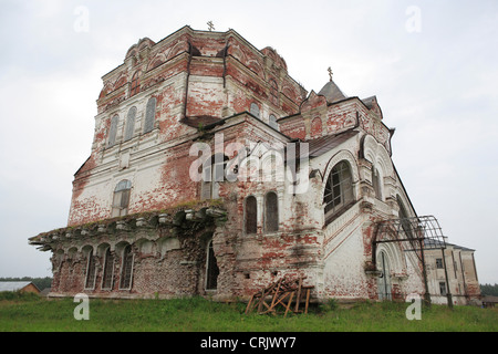 Ruinen der Kirche, Pinega, Russland, Region Archangelsk (Archangelsk) Stockfoto