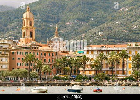 Alte Stadt von Rapallo an der ligurischen Küste, Italien, Rapallo Stockfoto