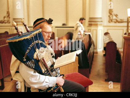 Orthodoxen jüdischen Gottesdienst in Berlin Stockfoto