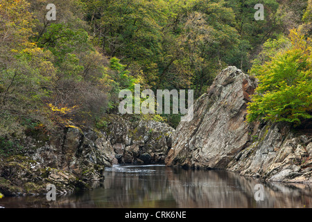 Soldat der Sprung in den Pass von Killiecrankie über den Fluss Garry, Perthshire, Schottland Stockfoto