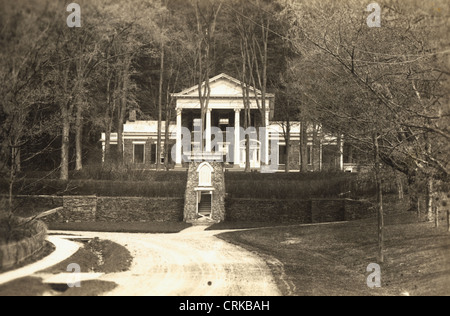 Des neunzehnten Jahrhunderts Feldsteinen Greek Revival Mansion Stockfoto