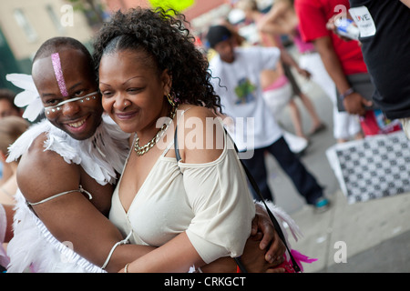 Schwarz Paar, Gay-Pride-Parade, New York Stockfoto