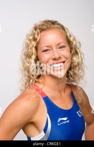 USA Olympische Taucher Bretagne Viola stellt bei der USOC Media Summit in Dallas vor den Olympischen Spielen 2012 in London Stockfoto