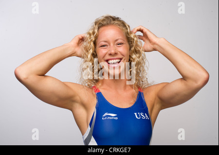 USA Olympische Taucher Bretagne Viola stellt bei der USOC Media Summit in Dallas vor den Olympischen Spielen 2012 in London Stockfoto