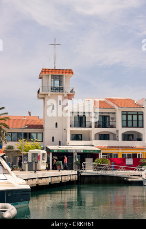 Foto von Ocean Village in Gibraltar. Stockfoto