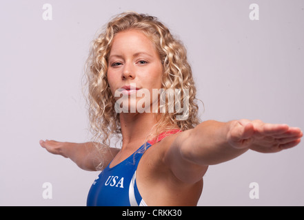 USA-Olympia-Team Taucher Bretagne Viola stellt beim Team USA Media Summit in Dallas, TX vor den Olympischen Spielen in London Stockfoto