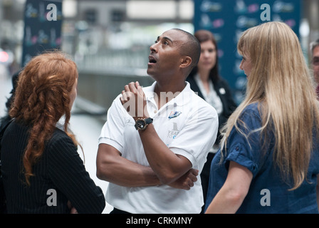 Colin Jackson britische ehemalige Sprint und Hindernisspringen Athlet St. Pancras International Station London 2012 Olympic Event Uk Stockfoto