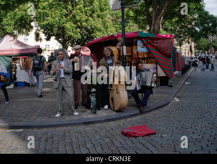 Straßenmusikanten in Brüssel Markt Platz Brüssel, Belgien -1 Stockfoto