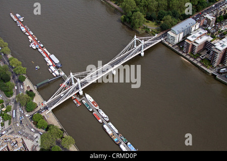 Luftaufnahme von Albert Bridge, Battersea, London SW11 Stockfoto