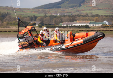 Nith Inshore Rescue unabhängige Rettungsboot-üben nur Glencaple in der Mündung des Flusses Nith nahe Dumfries, Scotland UK Stockfoto