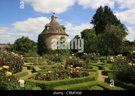 Der Taubenschlag in der Pigeon House Garden Rousham Park House in der Nähe von Bicester Oxfordshire Stockfoto