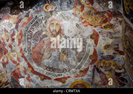 Türkei, Trabzon. Sumela-Kloster (aka St. Maria, Mount Mela oder schwarze Madonna). Innen historische 12. Jahrhundert Kloster. Stockfoto