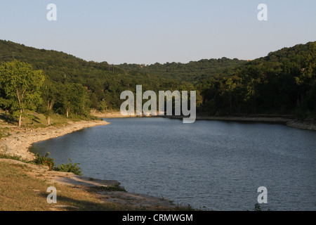 Ein Blick auf Table Rock Lake in der Nähe von Branson, Missouri. Stockfoto