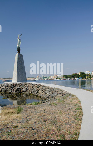 Bulgarien, Nessebar (aka Nessebar oder Nessebar). Schwarzes Meer Küste Statue. UNESCO-Weltkulturerbe-Stadt. Stockfoto