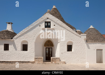 Trullo Sovrano, Piazza Sacramento, Alberobello, Provinz Bari in Apulien, Italien Stockfoto