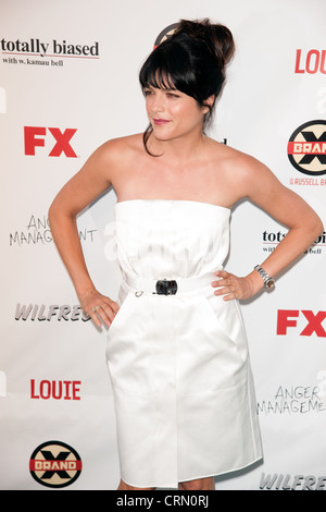 HOLLYWOOD, CA - 26 Juni: Selma Blair kommt bei FX Sommer Komödien Party im Köder am 26. Juni 2012 in Hollywood, Kalifornien. Stockfoto