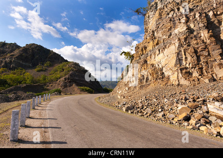 Landstraße in "Sierra Maestra". Kuba. Stockfoto