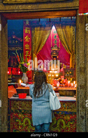 Buddhistische verändern und Schrein in Tempel in Hong Kong China Stockfoto