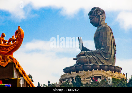 Tian Tan Buddha auf Lantau Insel Hongkong China Stockfoto