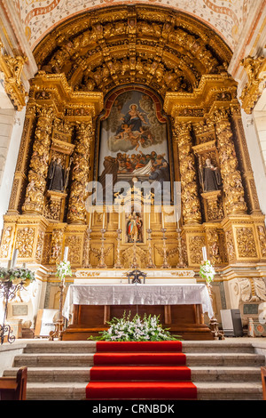 S. Bento Kloster in Santo Tirso, Portugal. Benediktiner Orden. In der Gotik (Kreuzgang) und Barock (Kirche) gebaut. Stockfoto