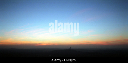 Blick auf den Teufelsberg vom Funkturm Abend Stockfoto