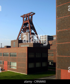 Zeche Zollverein Schacht XII in Essen Stockfoto