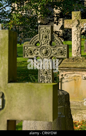 Grabsteine auf dem Kirchhof von Ripon Kathedrale. Stockfoto