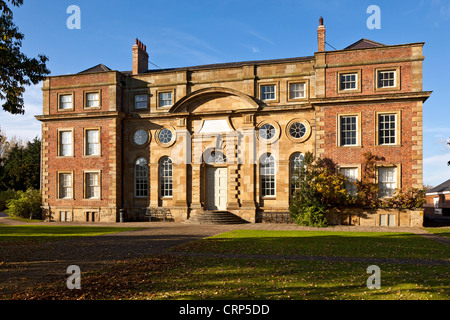 Kirkleatham Museum in Kirkleatham Old Hall, erbaut im Jahre 1709 als "Freie Schule". Stockfoto