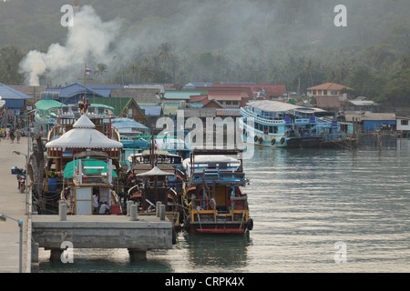 Bang Bao Fischerdorf auf der Insel Ko Chang, Thailand Stockfoto