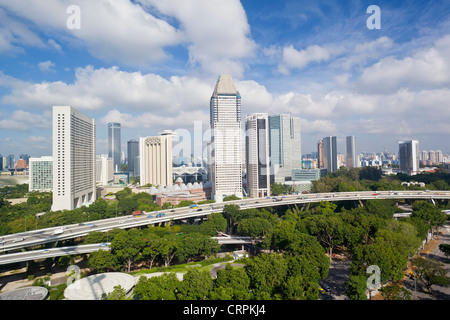 South East Asia, Singapur, erhöhten Blick auf die Skyline der modernen Stadt Stockfoto