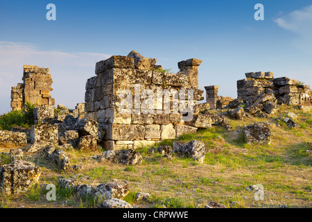 Hierapolis - Türkei, antike Stadt, die Kirche mit Säulen (6. Jahrhundert n. Chr.), UNESCO Stockfoto