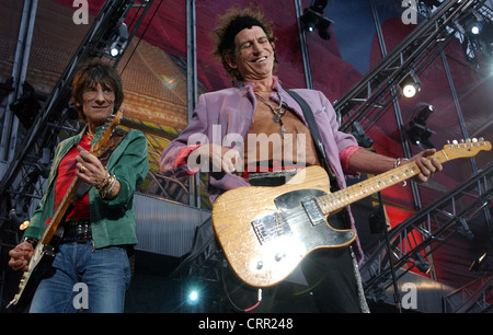 Ron Wood und Keith Richards, die Rolling Stones-Konzert in Berlin Stockfoto