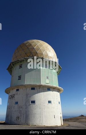 Das alte Observatorium im Naturpark Serra da Estrela in Portugal. Stockfoto