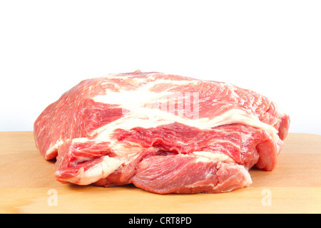 Stück der rohen Rindfleisch bereit, Verarbeitung Stockfoto