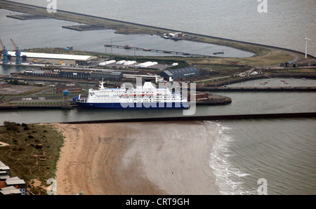 Luftaufnahme von Swansea nach Cork Irland Fähre in den Docks, South Wales, Australia Stockfoto