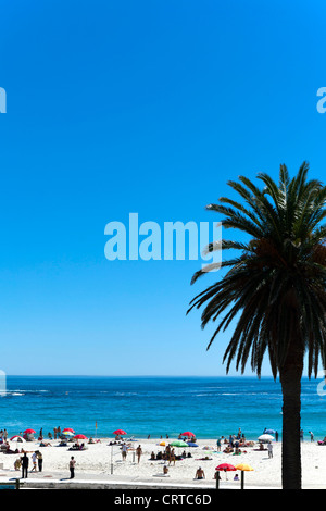 Beach-Goers im Camp der Bucht, in der Nähe von Cape Town, Südafrika Stockfoto