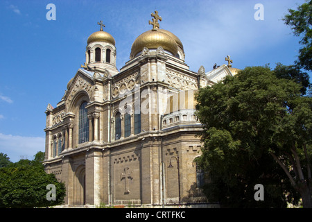 Kathedrale des Dormition des Theotokos (Tod und Auferstehung von Maria, Mutter Jesu) in Varna Stockfoto