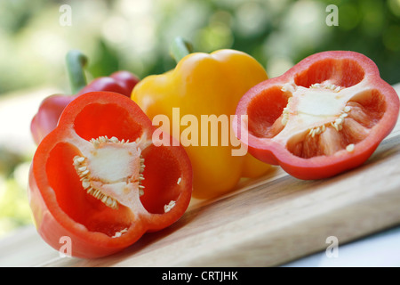 Rote und gelbe Paprika Stockfoto