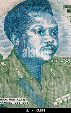 Murtala Mohammed (1938 – 1976) auf 20 Naira 2003 Banknote aus Nigeria. Militärherrscher Nigerias während 1975-1976. Stockfoto