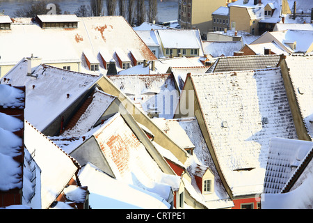 Schnee auf den Dächern Stockfoto