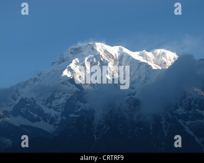 Annapurna South in den frühen Morgenstunden Stockfoto