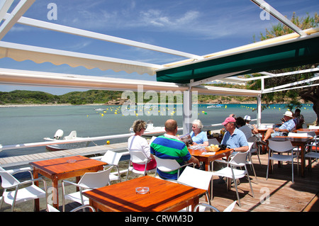 Strandrestaurant, Es Grau, Menorca, Balearen, Spanien Stockfoto