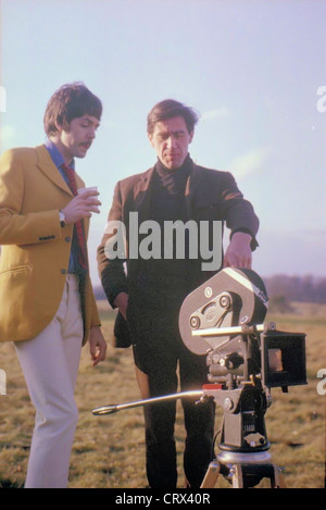 003572 - Paul McCartney Dreharbeiten Strawberry Fields Forever in Knole Park, Sevenoaks am 31. Januar 1967 Stockfoto