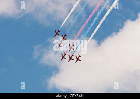 Red Arrows Kunstflug zeigen auf dem Goodwood Festival of Speed 2012 Stockfoto