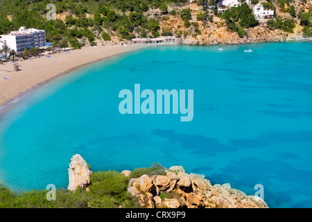 Luftaufnahme von Caleta de Sant Vicent in Ibiza Insel Cala de San Vicente Stockfoto