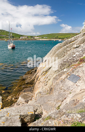 Tresco New Grimsby Sound Ankerplatz, wo geheime Naval Flottillen in der Bretagne im zweiten Weltkrieg von Isles of Scilly gesegelt. Stockfoto