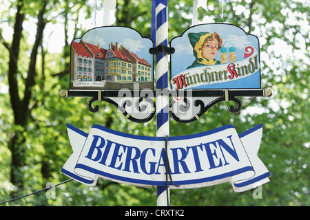 Deutschland, Bayern, München, Zeichen des Biergartens, Nahaufnahme Stockfoto