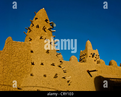 Djingareyber Moschee, erbaut im Jahre 1325 des andalusischen Architekten und Dichter Abu Es Haq es Saheli, Timbuktu, Mali. Afrika. Stockfoto
